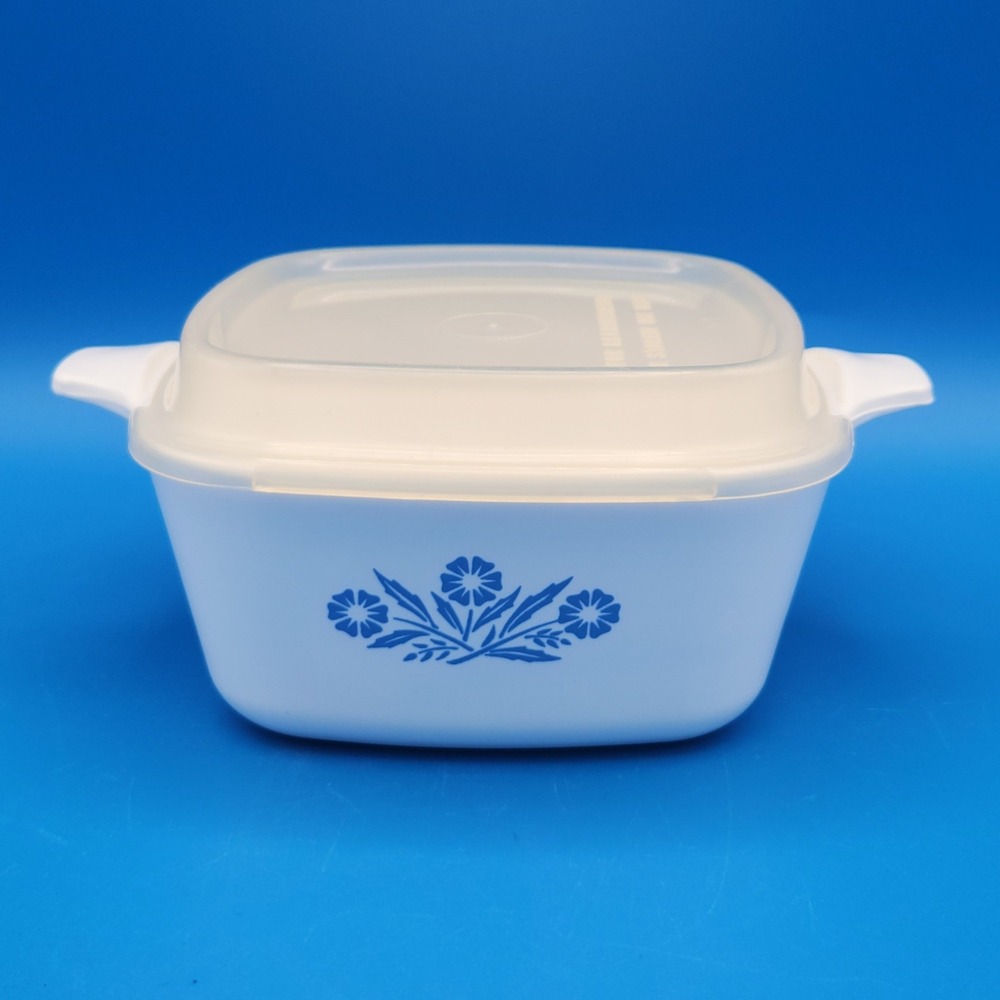 Corning Ware Cornflower Blue P-43-B 2 3/4 Cup 24 oz Casserole Dish with Lid